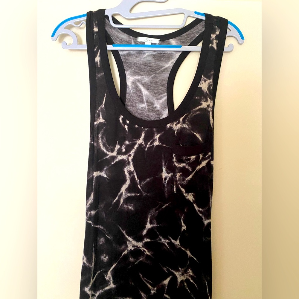 Soprano maxi dress. Very good condition. Racer back. Tye die, black/white